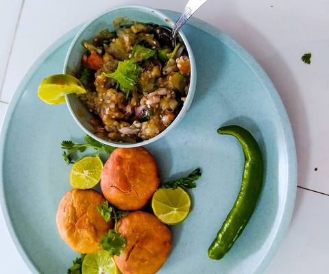 Litti chokha on a plate