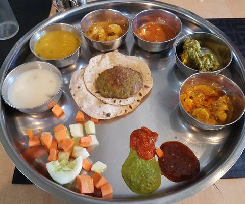 Gujarati thali