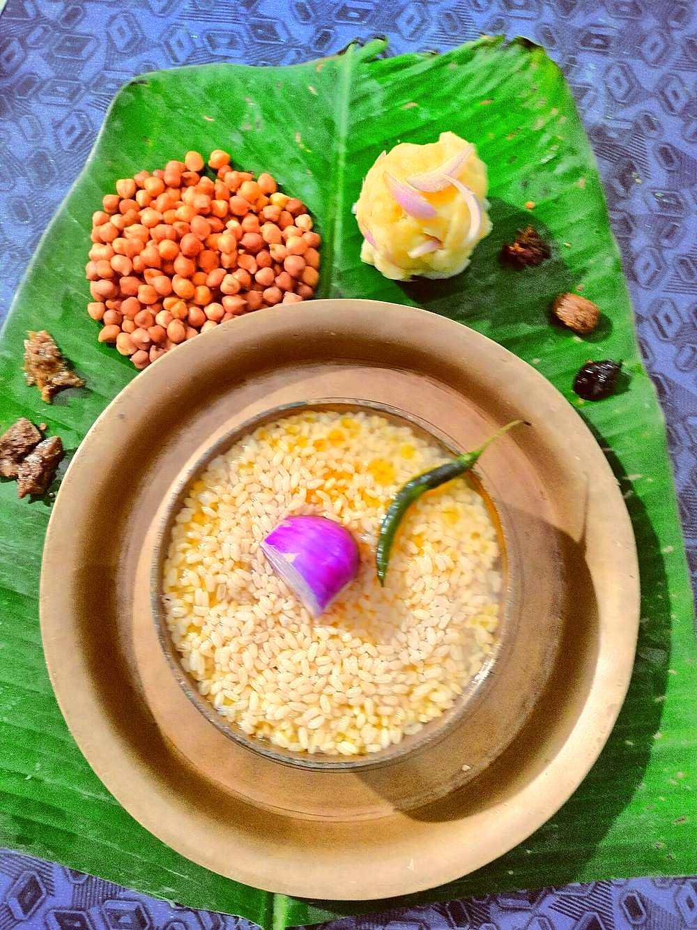 Aloo Pitika
