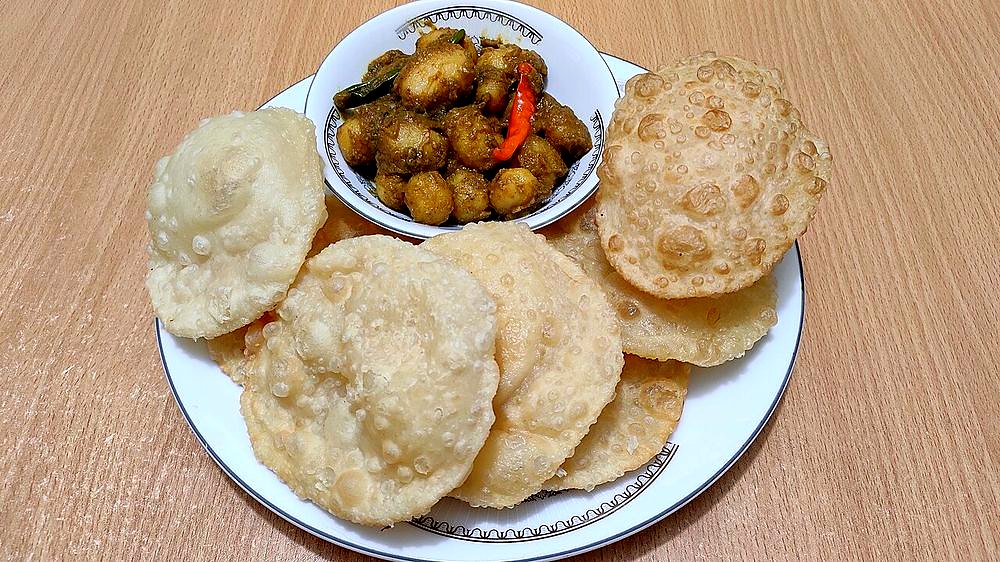Dum Aloo Lucknowi