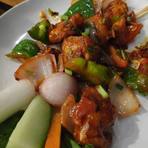 Chilli chicken with capsicum and onion