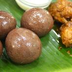 Ragi mudde, finger millet balls, with chicken curry
